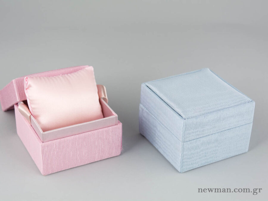 Υφασμάτινο κουτί κοσμημάτων με κορδέλα και μαξιλαράκι σε ροζ και σιέλ χρώμα