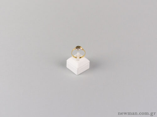 jewellery-stand-ring-015213