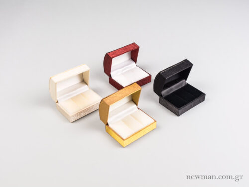 DCLS04 Silk-Satin Jewellery Box for Wedding Rings 78x52x40mm (open)