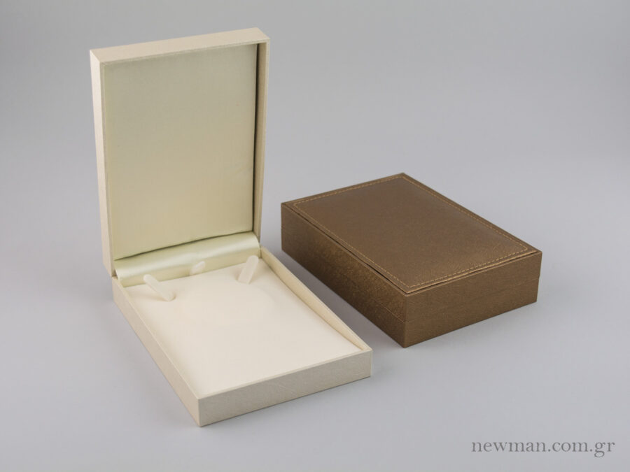 jewellery-box-for-necklaces-000491