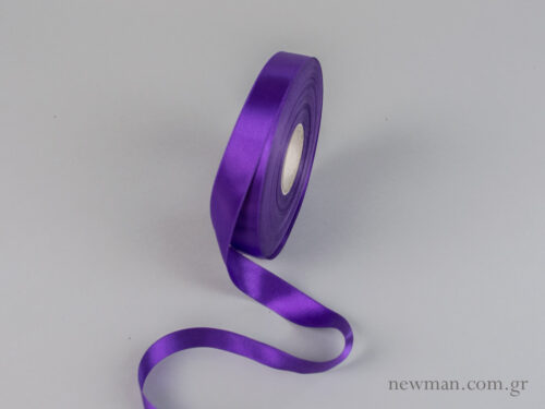 Double-sided satin ribbon in purple