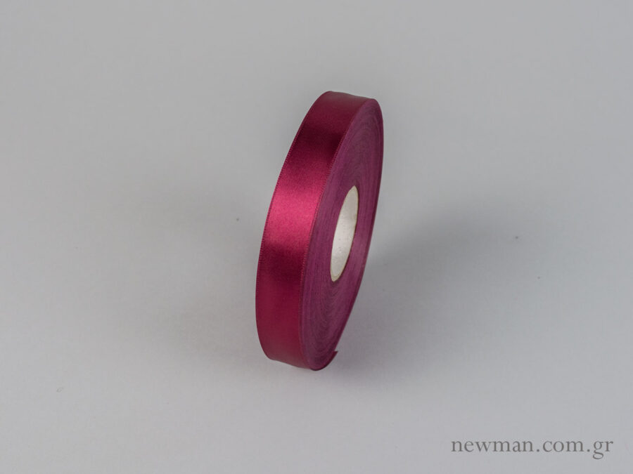 Double-sided satin ribbon in burgundy