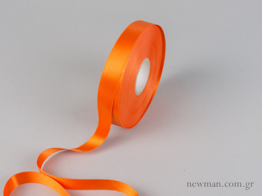 Double-sided satin ribbon in orange