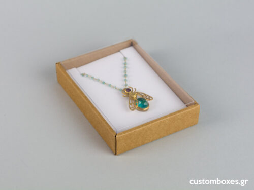 Eco-friendly jewellery box No10 for pendants with white velvet insert and transparent lid.