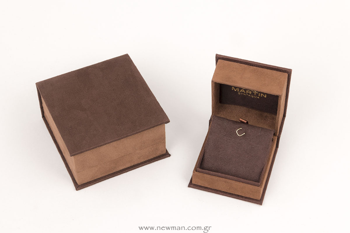 Elegant box series in brown velvet for jewellery