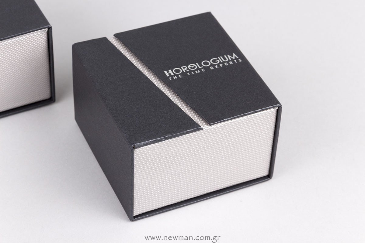 Horologium ~ The Time Experts κουτί με λογότυπο