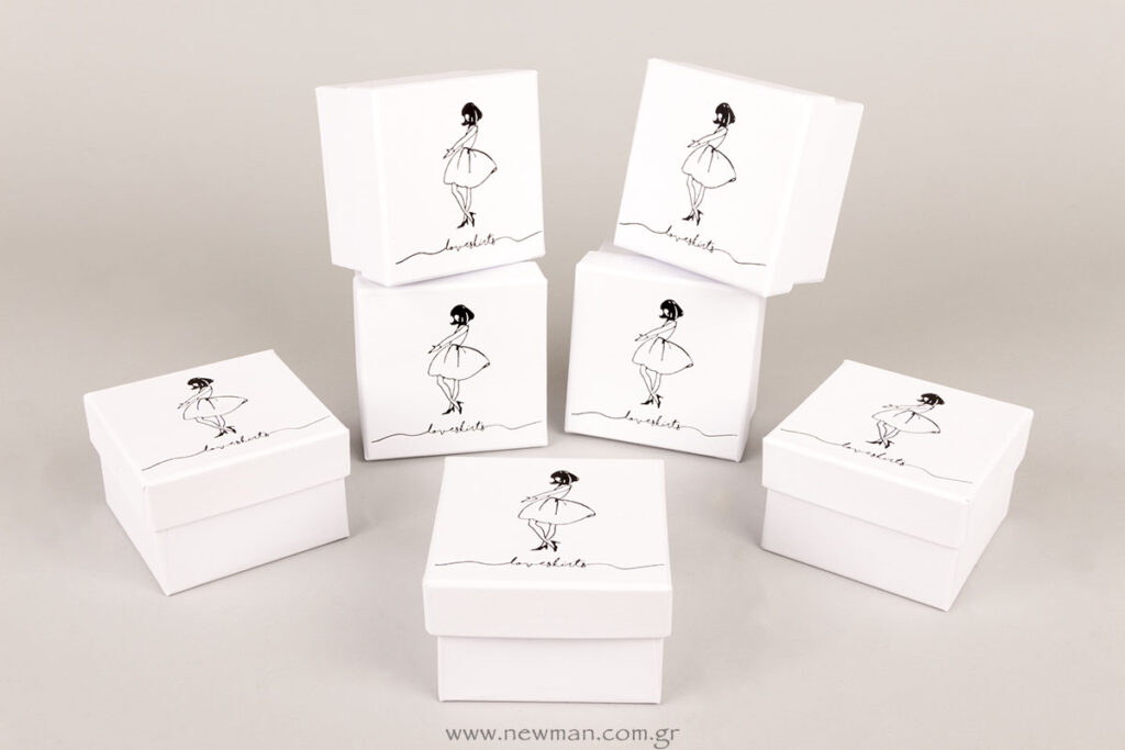 Love Skirts logo on paper boxes