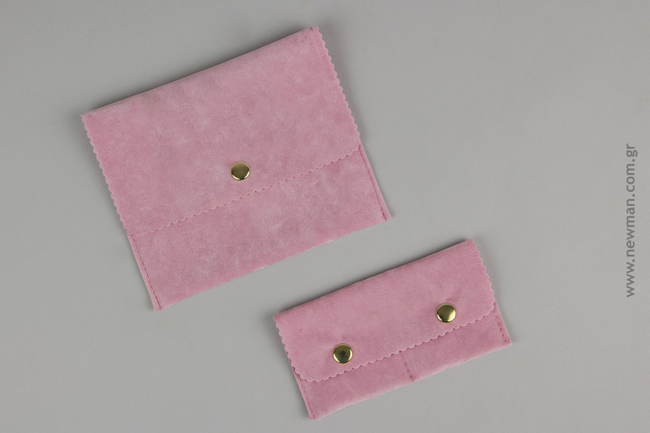 pouch-with-button-pink-color