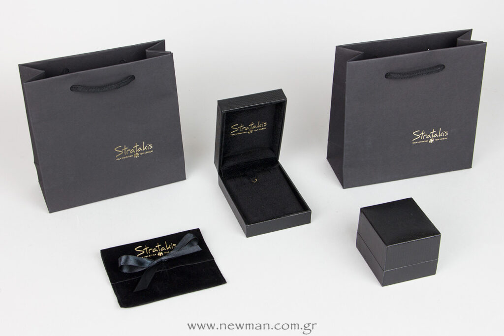We printed the logo of Stratakis boutique in three types of packaging (bag, pouch, boxes) with the gold hot foil technique.