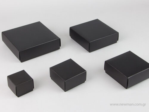 Μαύρα χάρτινα πλαστικοποιημένα κουτιά μπιζού με βελούδινο μαξιλαράκι σε 5 μεγέθη 0744