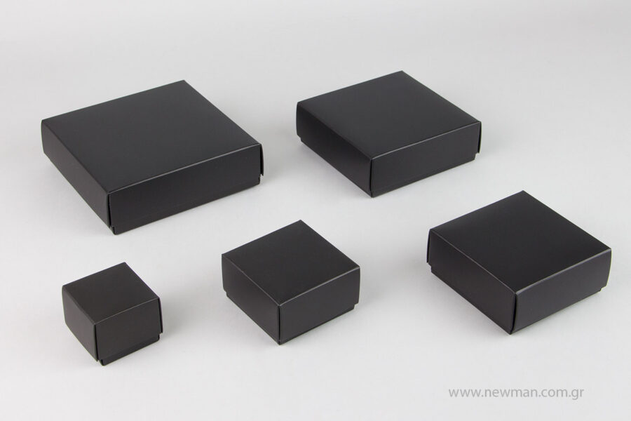 Μαύρα χάρτινα πλαστικοποιημένα κουτιά μπιζού με βελούδινο μαξιλαράκι σε 5 μεγέθη 0744