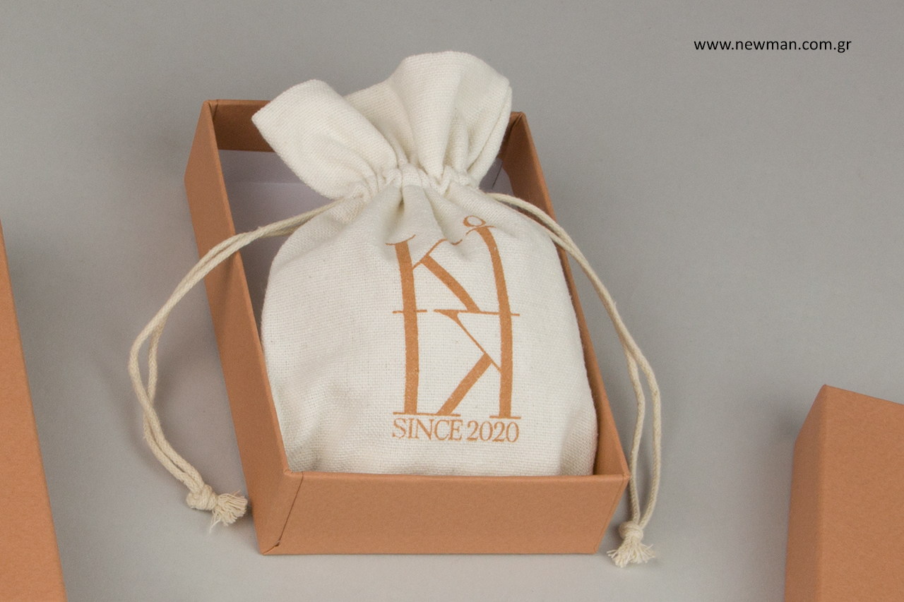 Printed linen pouches and jewellery boxes.