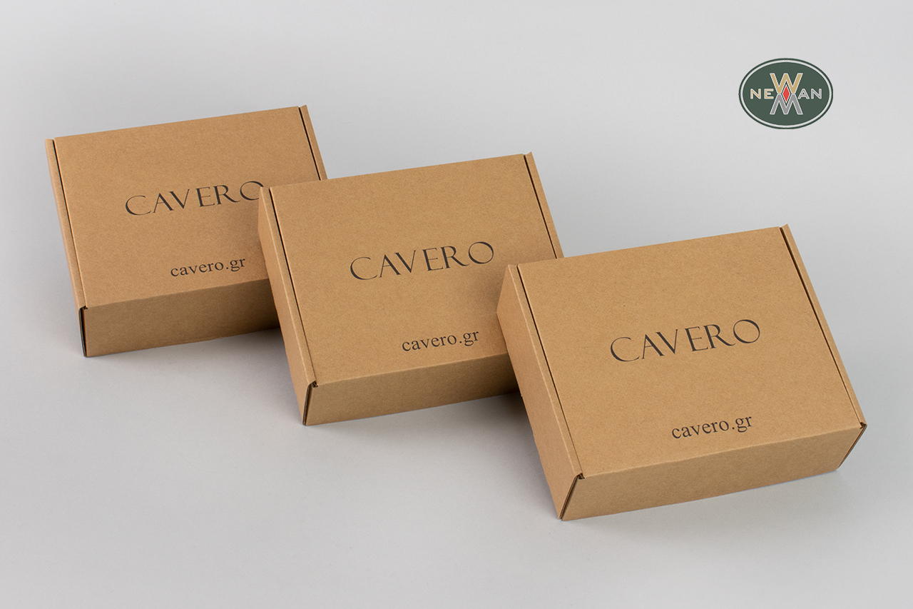 custom-courier-box-cavero-newman-packaging-7618