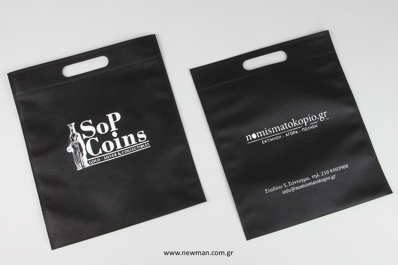 Advertising cloth bags with print.