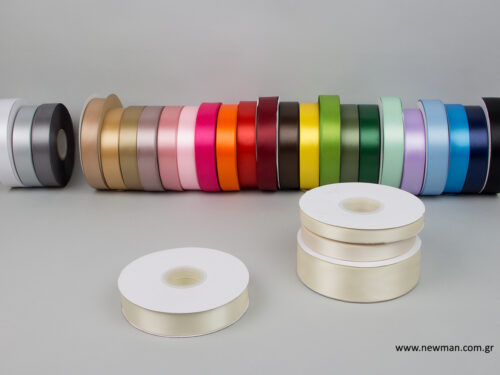 luxury-satin-ribbons-newman-ecru-25mm_5452