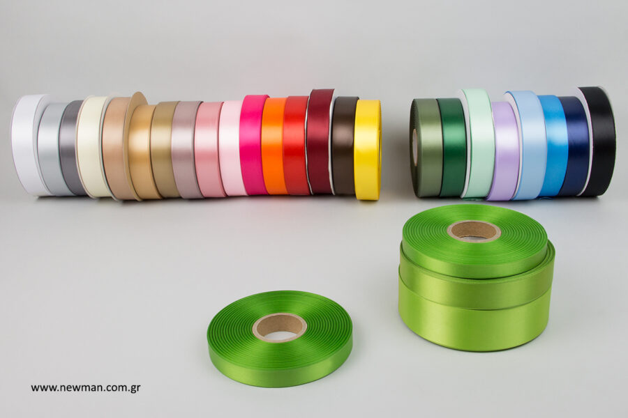 luxury-satin-ribbons-newman-light-green-16mm_5505