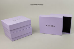 NARRIA: Printed packaging boxes with logo.