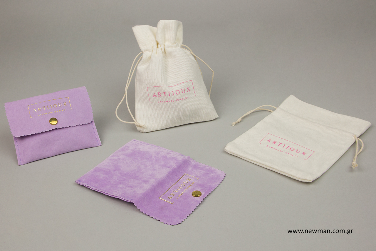 Velvet and cotton cases for jewellery with two types of printing.