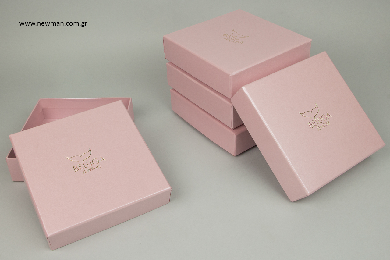Gold hot-foil printing on wholesale branded boxes.