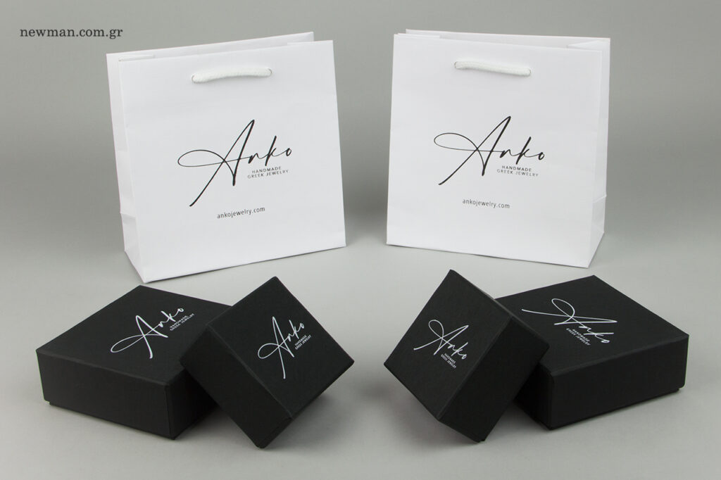 Anko jewelry: Paper packaging with prints.