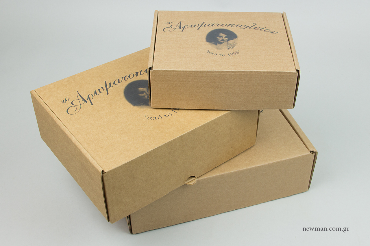 Printed packaging boxes for e-shop deliveries.