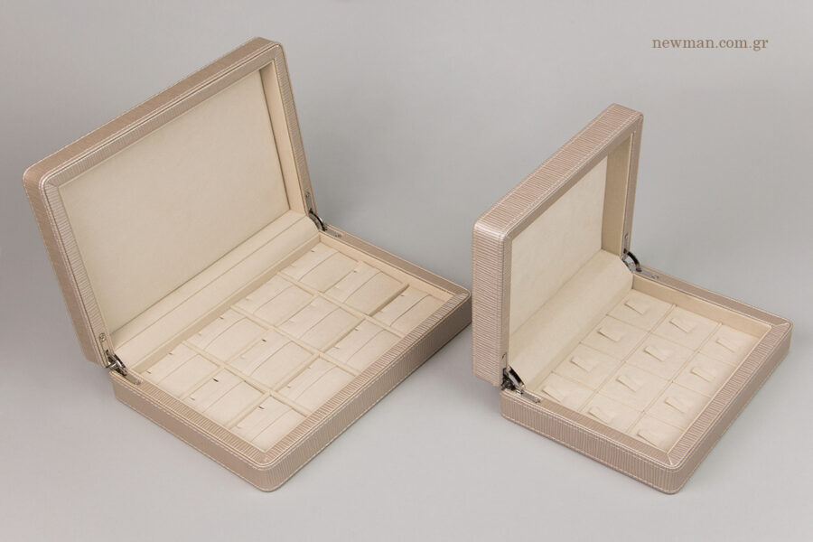 leatherette-suede-jewellery-folding-boxes-newman_2323