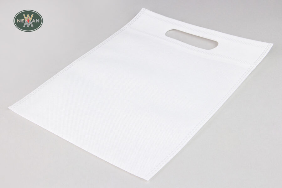 non-woven-bags-with-die-cut-handle-newman-packaging_4911