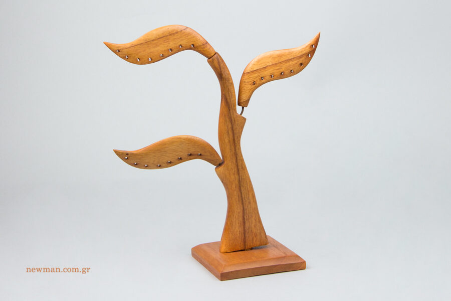 wooden-jewellery-stands-newman_2387