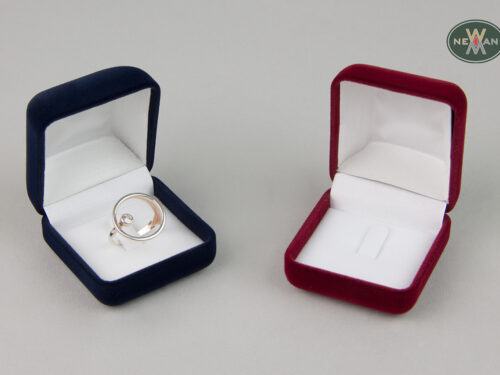 cf-velvet-jewellery-boxes-newman-packaging-4460-000002