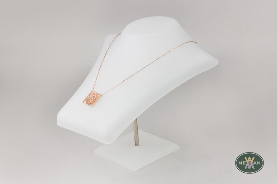 jewellery-stands-in-matte-white-color-newman-packaging-014441-4567