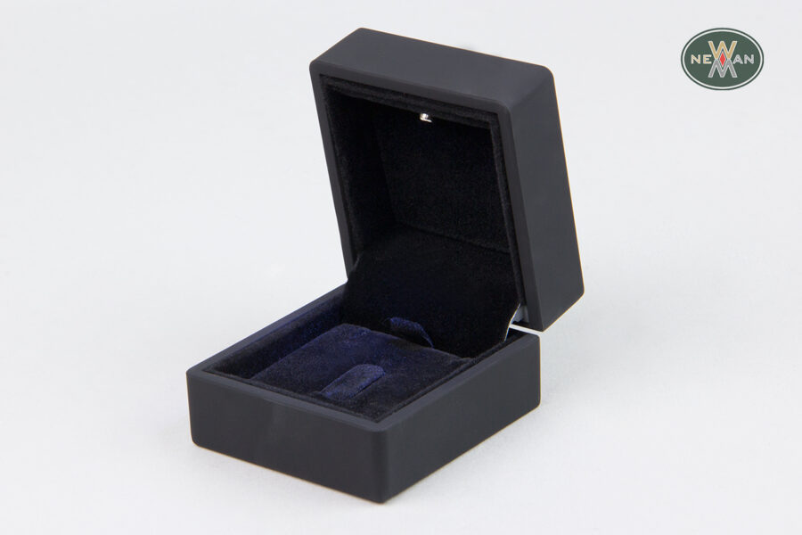 led-jewellery-boxes-newman-packaging-4942