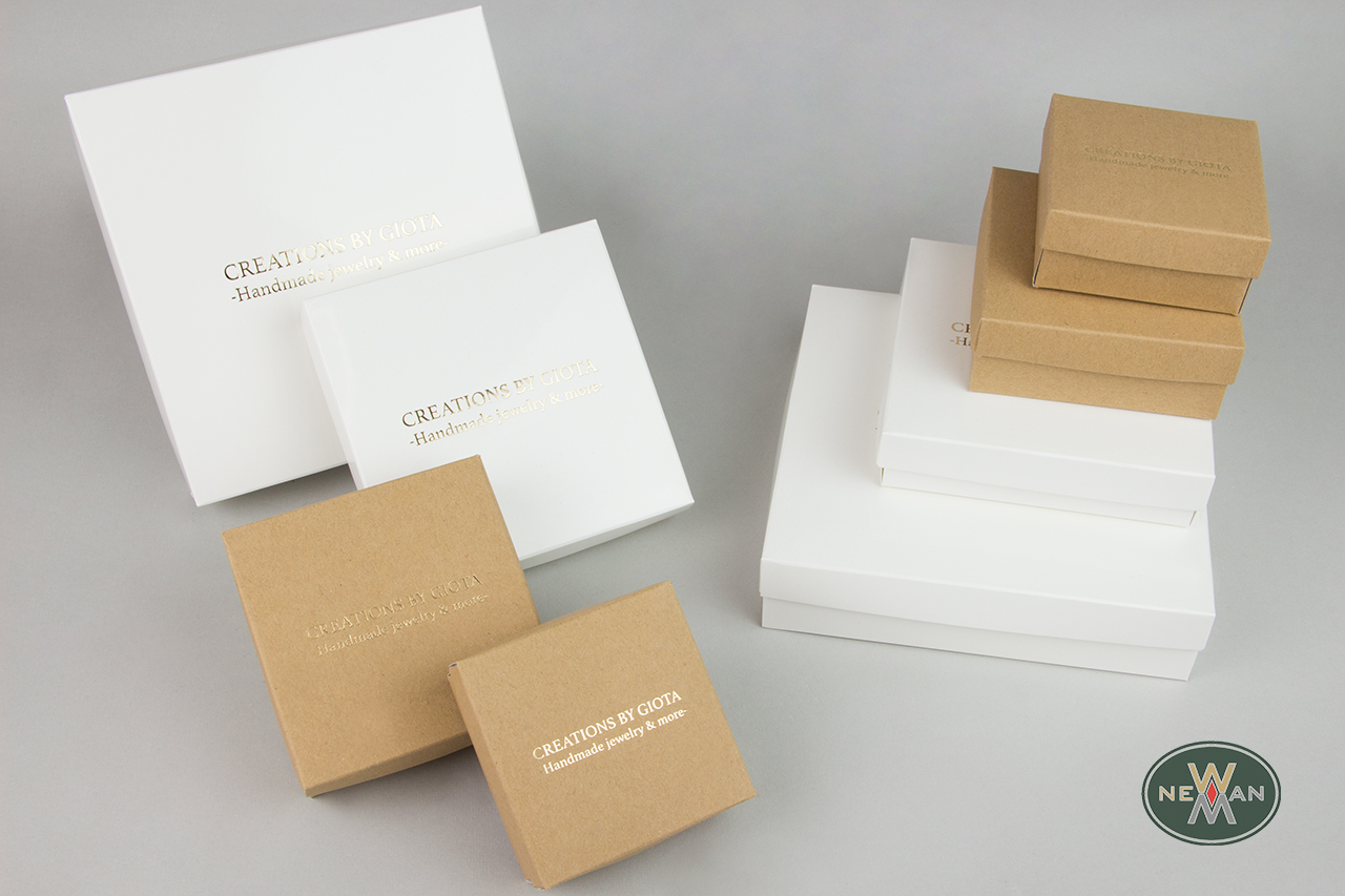 Corporate logo printing on wholesale bijoux boxes.