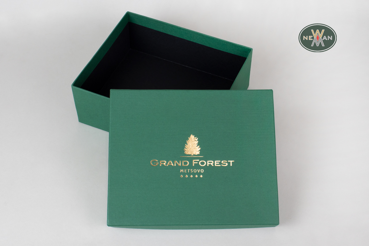 grand-forest-metsovo-rigid-boxes-newman-packaging_7241