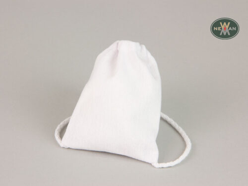 pougia-backpack-by-newman-packaging-bombinieres-small-white