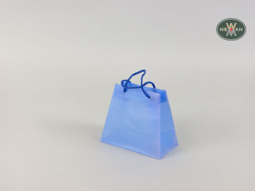 hmidiafanes-tsantes-pyramida-17x15x9-mple-newman-packaging