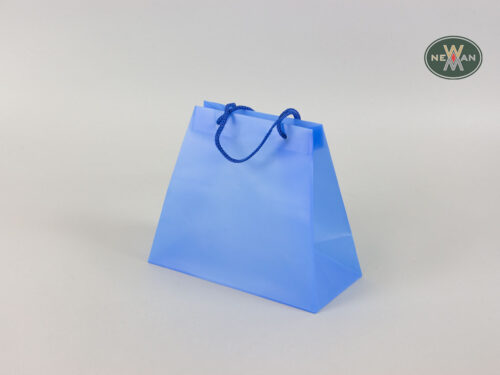 hmidiafanes-tsantes-pyramida-25x21x12-mple-newman-packaging